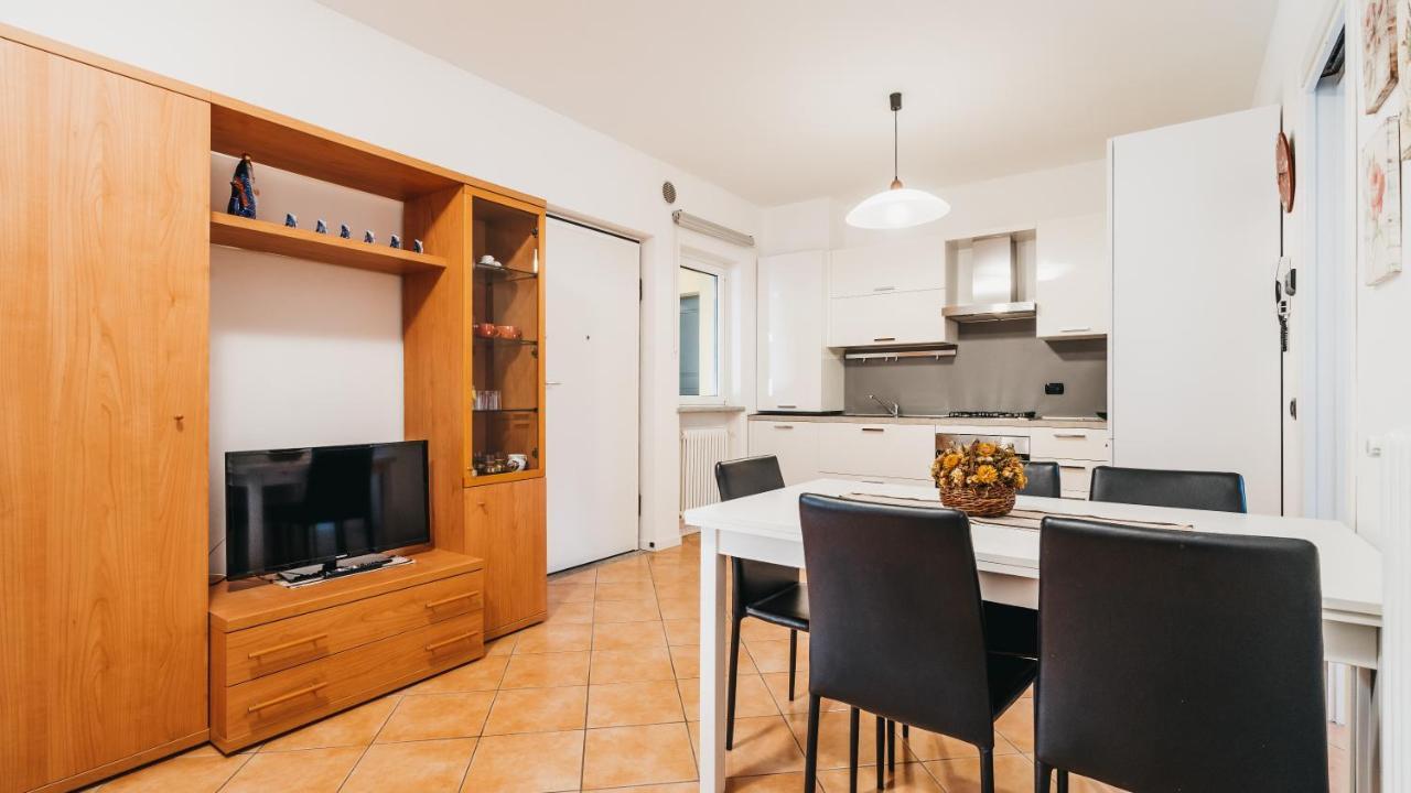 Residence Antico Torchio Дервіо Екстер'єр фото